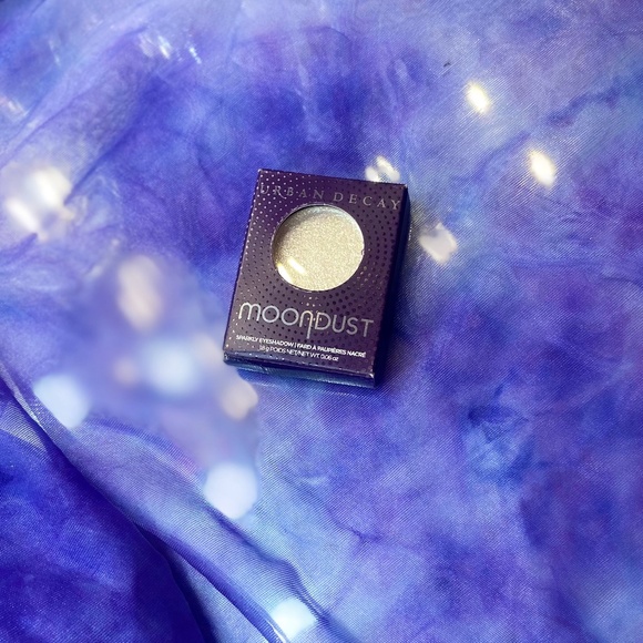 NWT Rare Discontinued Urban Decay Moon Dust Eyeshadow Single “Cosmic” Glitter - Picture 3 of 5